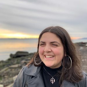 Meet your Posher, Soluna